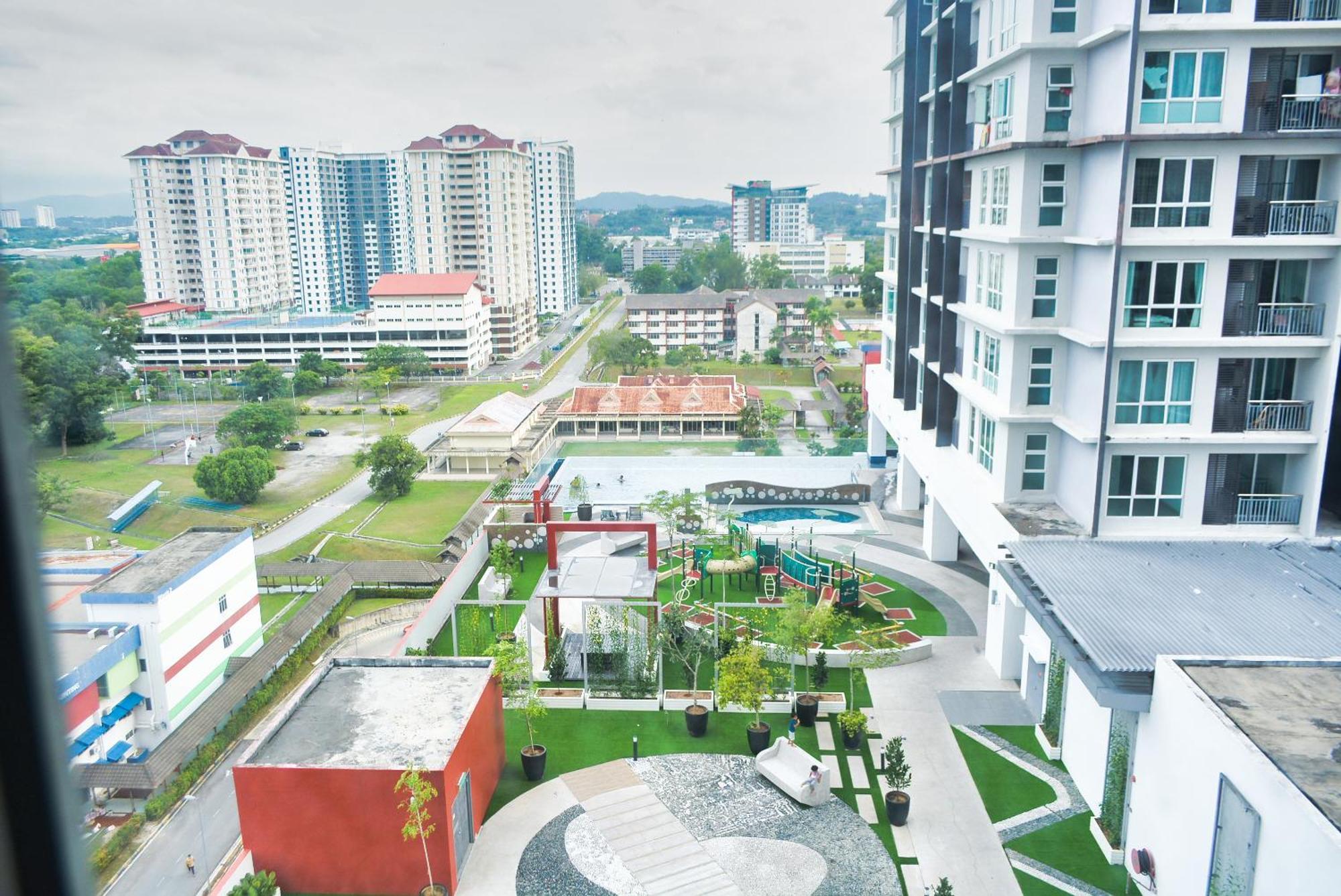 Azfa Suite13 At De Centrum Putrajaya-Bangi Kajang Ngoại thất bức ảnh
